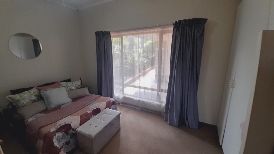3 Bedroom Property for Sale in Kosmos Ridge North West